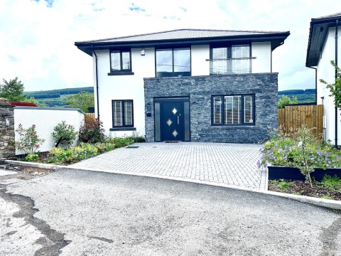 View Full Details for Cwrt Y Meistr, Milbourne Terrace, Merthyr Tydfil, Glamorgan