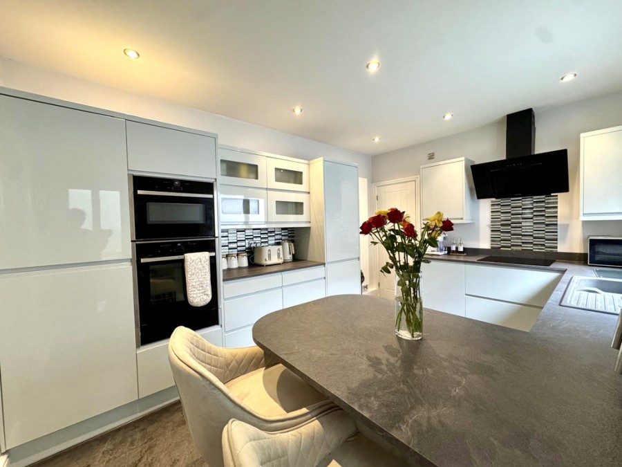 Images for Highland View, Twynyrodyn, Merthyr Tydfil, CF47 0RB