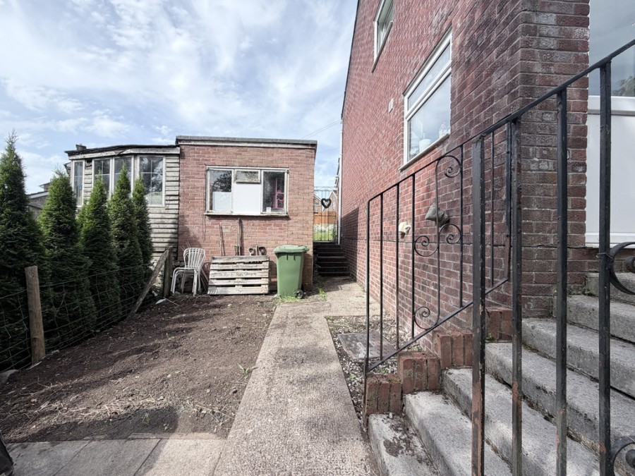 Images for Neyland Close, Tonteg, Pontypridd, Mid Glamorgan