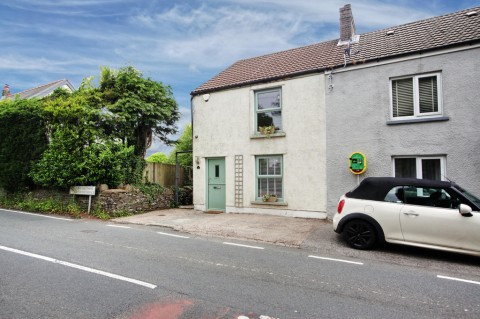 View Full Details for Mathews Terrace, Penycoedcae, Pontypridd, Rhondda Cynon Taf