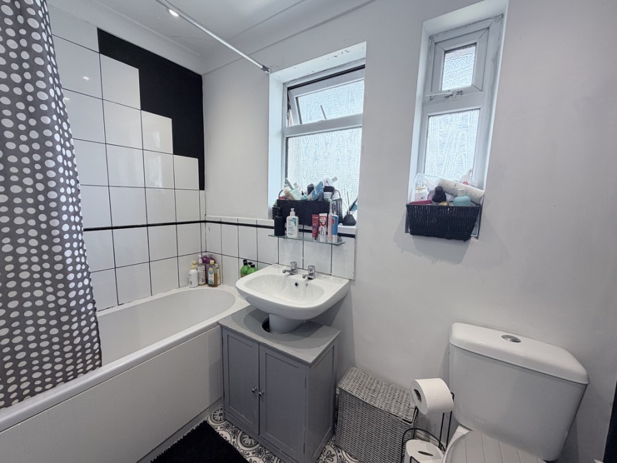 Images for Moorland Crescent, Beddau, Pontypridd, Rhondda Cynon Taf