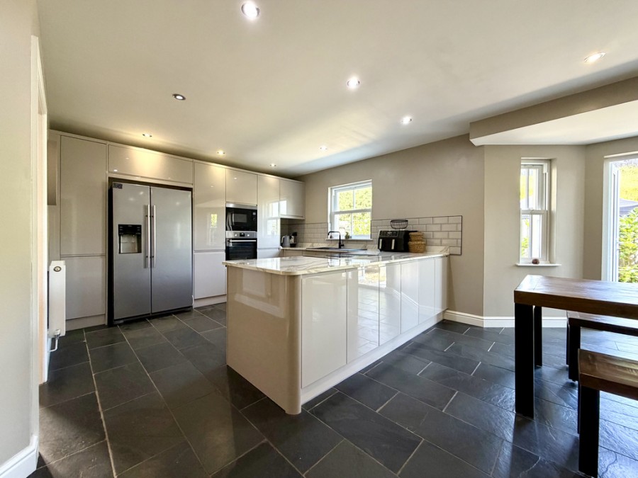 Images for Ty Dawel, Lewis Square, Abercanaid, Merthyr Tydfil, Merthyr Tydfil