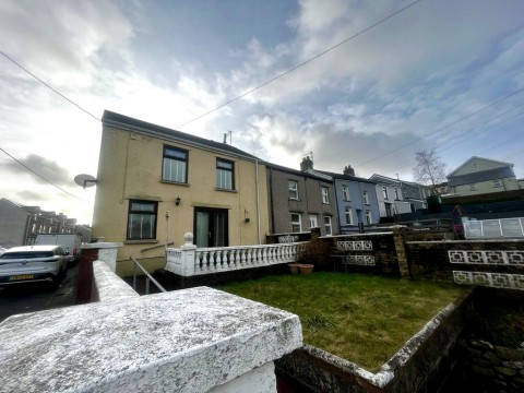 View Full Details for Brook Row, Fochriw, Bargoed, Mid Glamorgan, CF81 9JS