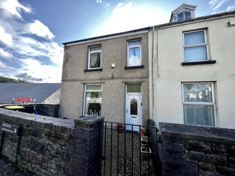 View Full Details for Newfoundland Terrace, Merthyr Tydfil, CF47 8LA