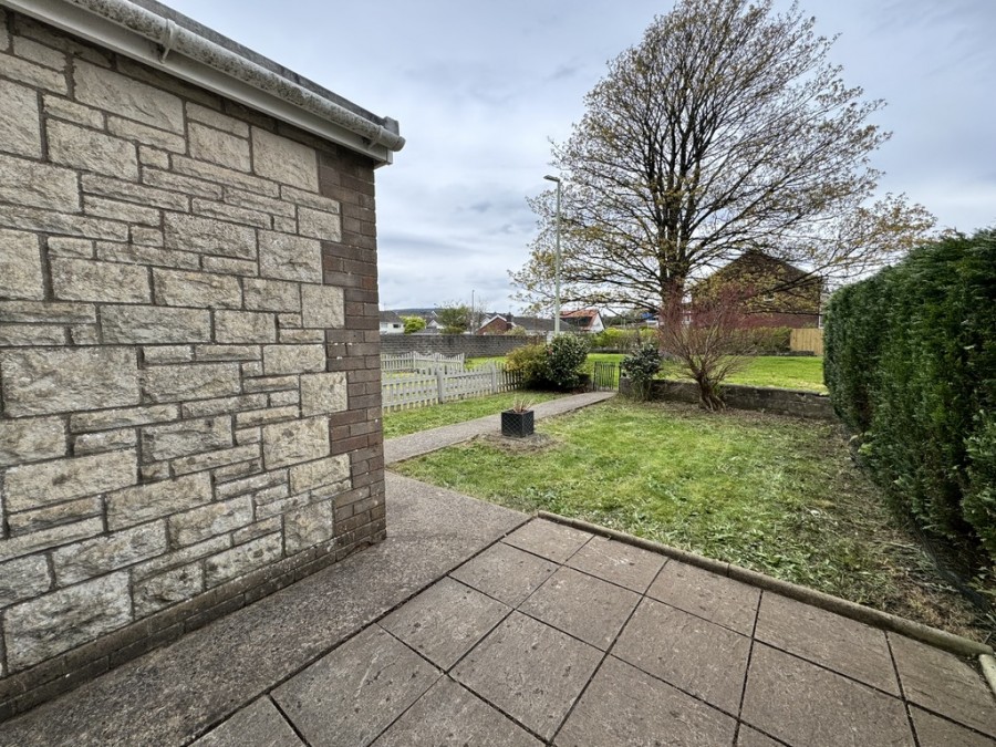 Images for Bro-Dawel Close, Pontyclun CF72 9BN