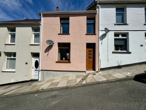 View Full Details for Treharne Street, Merthyr Vale, CF48 4SJ