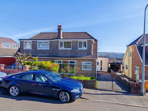 View Full Details for Chester Close, Heolgerrig, Merthyr Tydfil, CF48 1SW