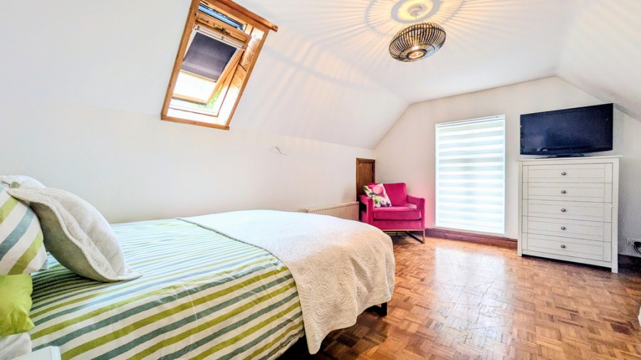 Images for Ffrwd Wen, Park Lane, Treharris, Merthyr Tydfil, CF46 5LT