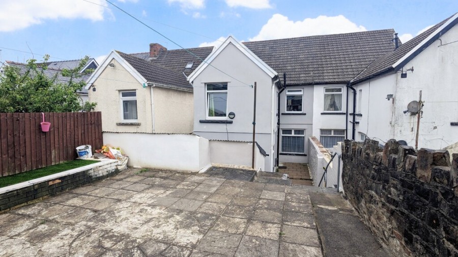 Images for Caeracca Villas, Pant, Merthyr Tydfil, CF48 2AS