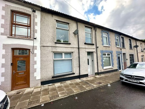 View Full Details for Oakfield Terrace, Tonypandy CF40 2TE