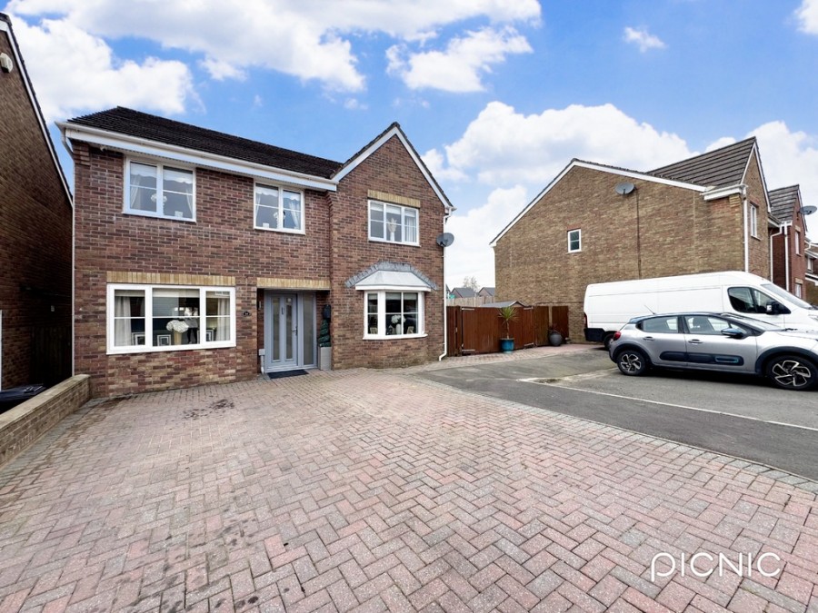 Images for Hawthorn Drive, Merthyr Tydfil, CF47 0LZ