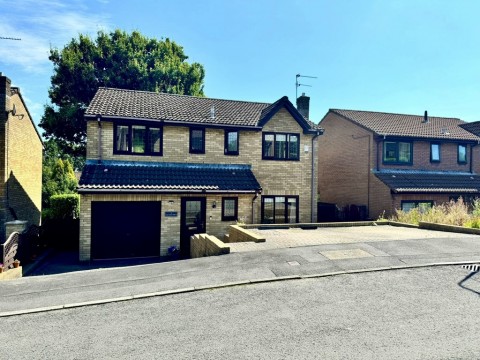 View Full Details for Llys Coed Derw, Llantwit Fardre, CF38 2JB