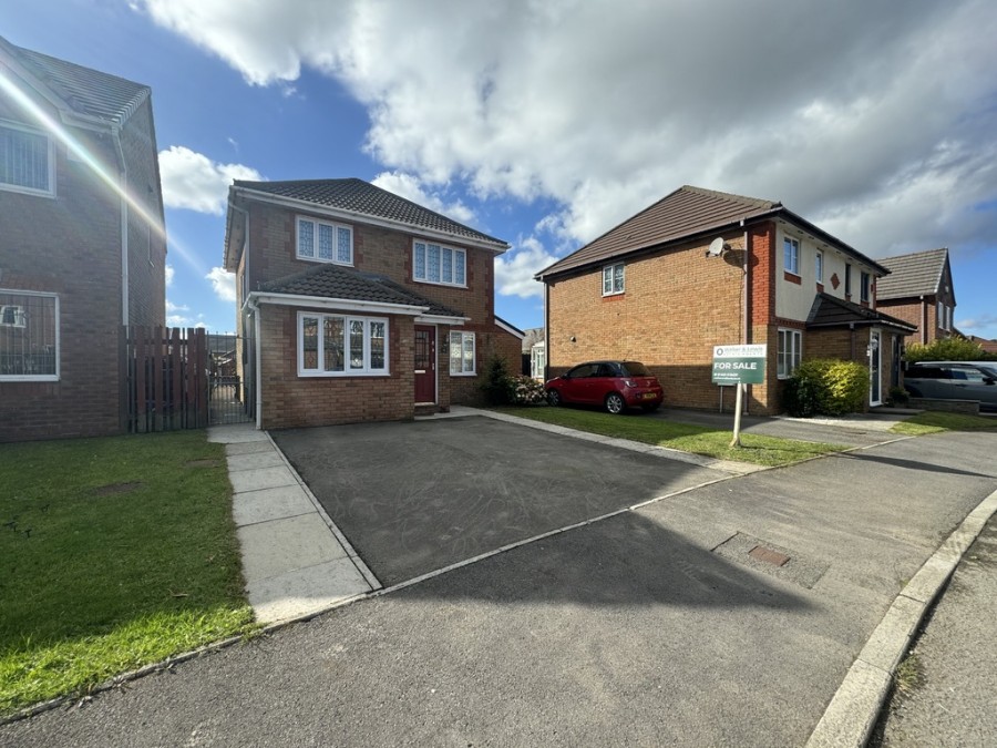 Images for Calluna Close, Merthyr Tydfil