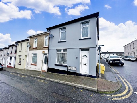 View Full Details for Bryn Street, Merthyr Tydfil, CF47 0TG