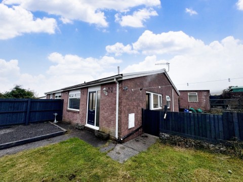 View Full Details for Caernarvon Grove, Castle Park , Merthyr Tydfil, CF48 1JS,