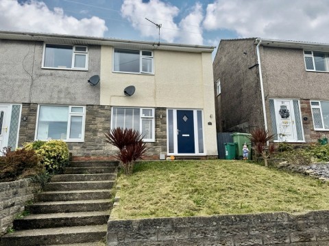 View Full Details for Clos Llangefni, Beddau, Pontypridd, CF38 2ST