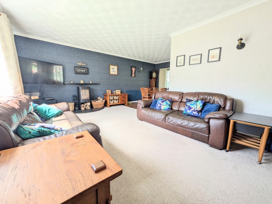 Images for Lakeside Gardens, Merthyr Tydfil, South Glamorgan