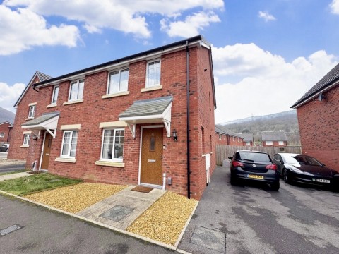 View Full Details for Kingfisher Crescent, Merthyr Vale, Merthyr Tydfil,CF48 4TL