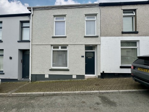 View Full Details for Brynhyfryd Street, Merthyr Tydfil, CF47 9YN