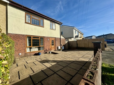 View Full Details for Aneurin Crescent, Merthyr Tydfil, CF47 0TB