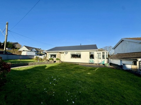 View Full Details for Corner view bungalow, Heolgerrig, Merthyr Tydfil,CF48 1UB