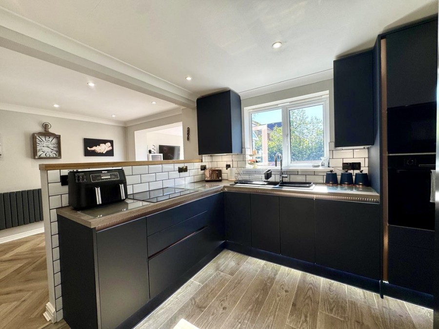 Images for Glynmil Close, Merthyr Tydfil, CF47 0GE