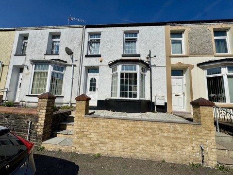 View Full Details for Cromwell Street, Merthyr Tydfil, CF47 8RY