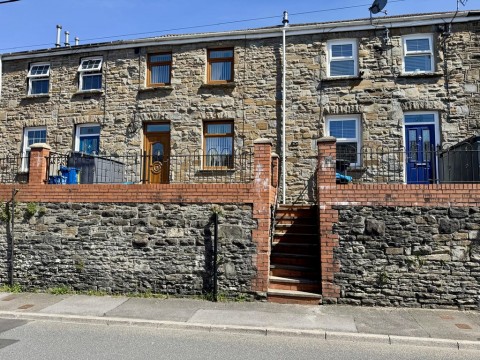 View Full Details for Cardiff Road, Merthyr Vale, Merthyr Tydfil, CF48 4RX
