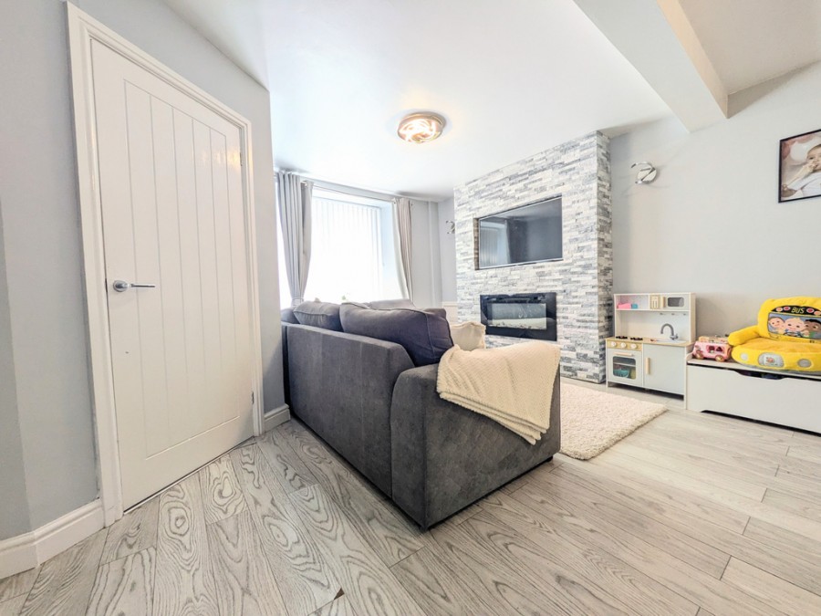Images for Above Bridge, High Street, Caeharris, Merthyr Tydfil