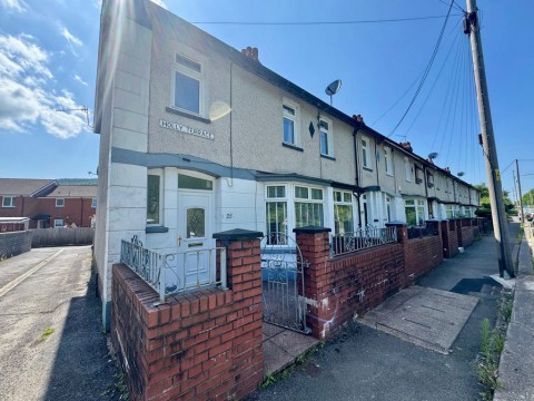 View Full Details for Holly Terrace, Troedyrhiw, Merthyr Tydfil, Cf48 4HS