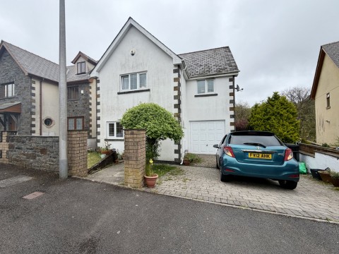 View Full Details for Well Street, Cefn Coed, Merthyr Tydfil, CF48 2LL
