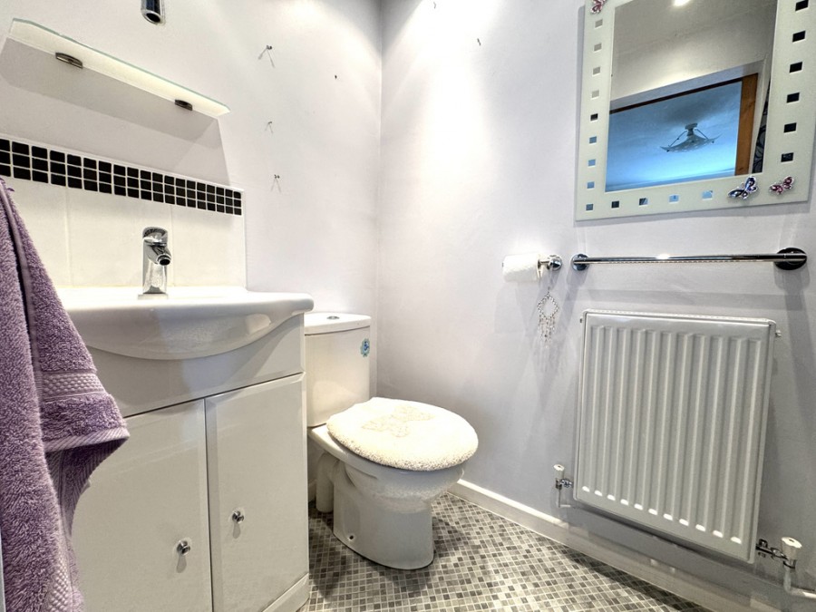 Images for Ty Twyn, Church Village, Pontypridd