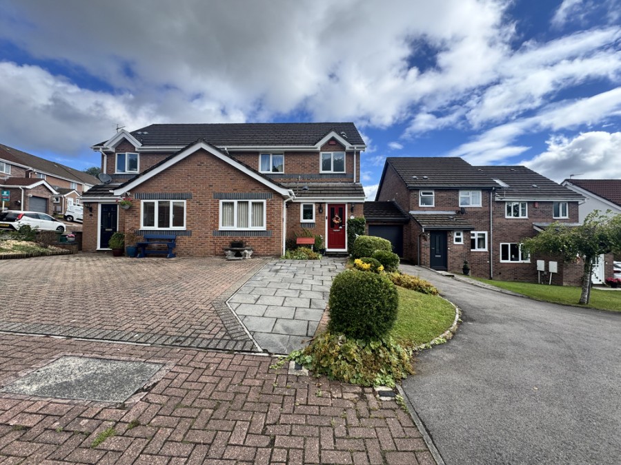 Images for Ty Twyn, Church Village, Pontypridd