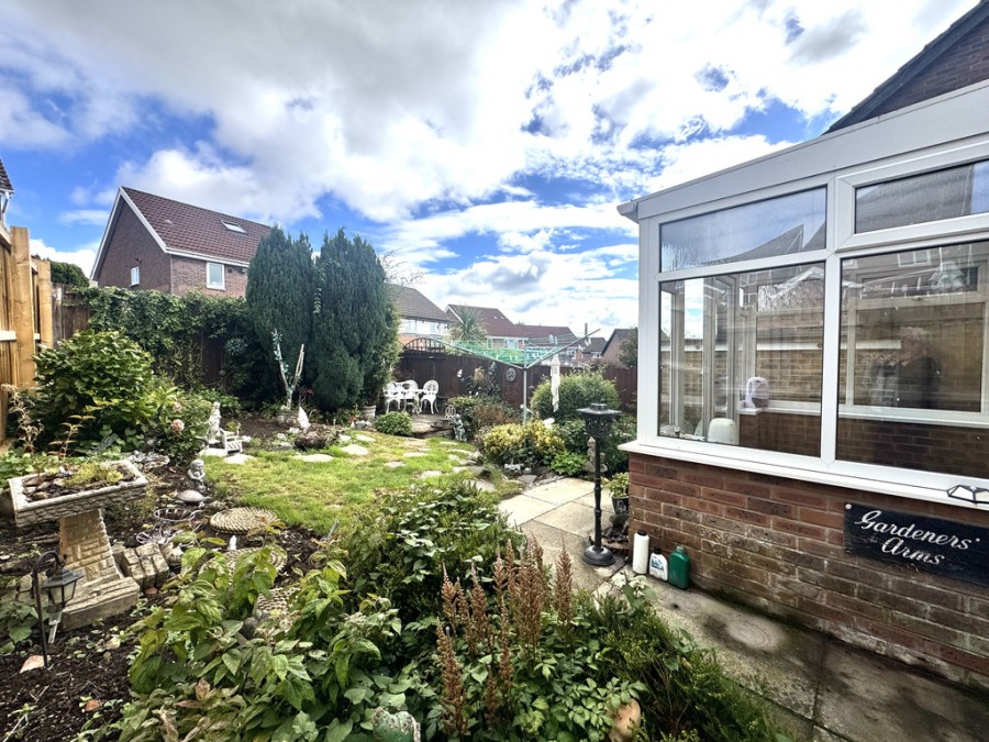 Images for Ty Twyn, Church Village, Pontypridd