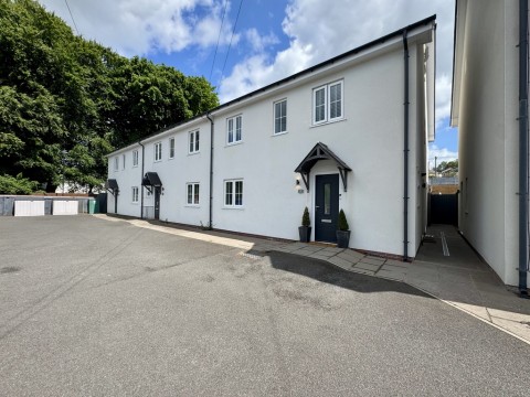 View Full Details for Redwood Court, The Terrace, Rhymney, Tredegar, Caerphilly, NP22 5DZ