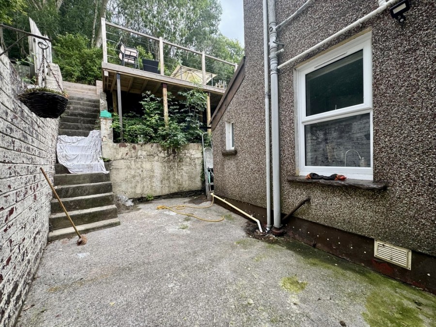 Images for Oaklands, Cardiff road, Merthyr Vale, CF48 4SY
