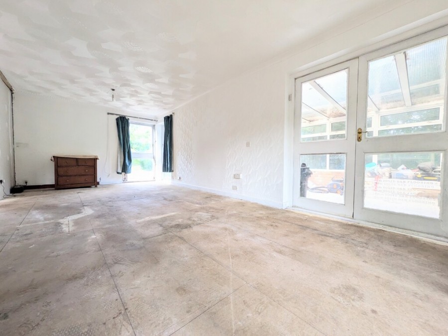 Images for Ty Isaf Bungalow, Off Pandy Road, Llanbradach, Caerphilly