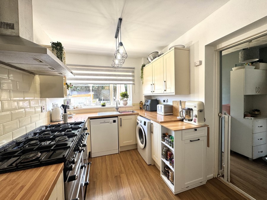 Images for Greenfield Avenue, Pontypridd