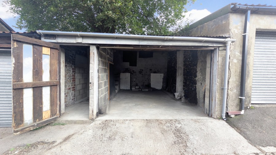 Images for Garage to the rear of Court Terrace, Merthyr Tydfil, CF47 0DL
