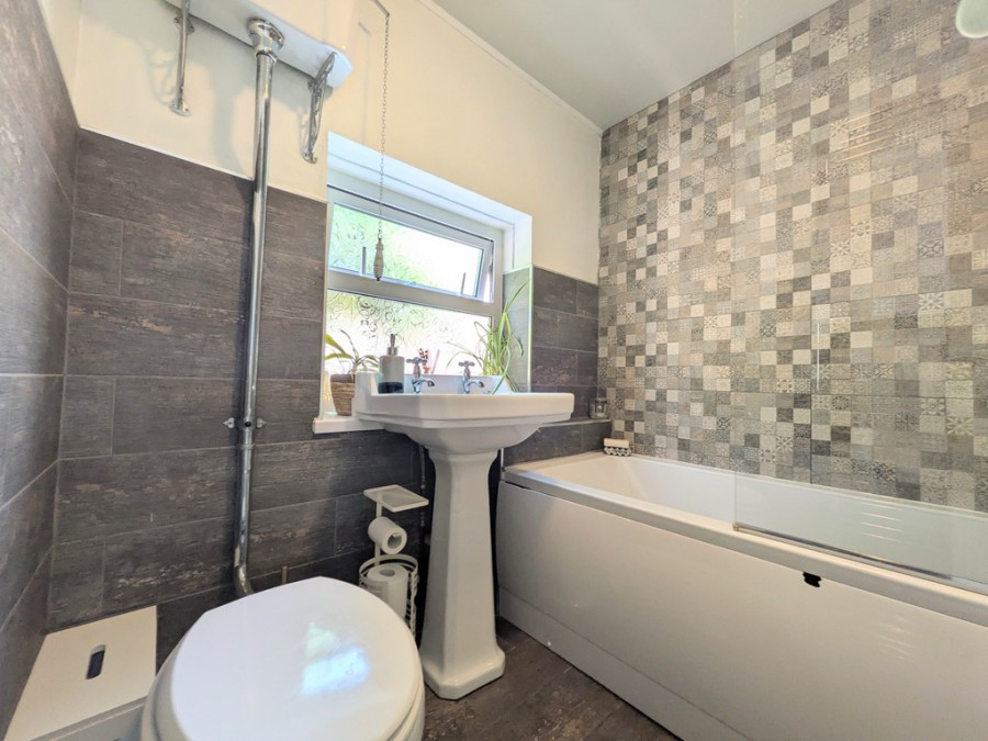 Images for Bryntaf, Cefn Coed, Merthyr Tydfil