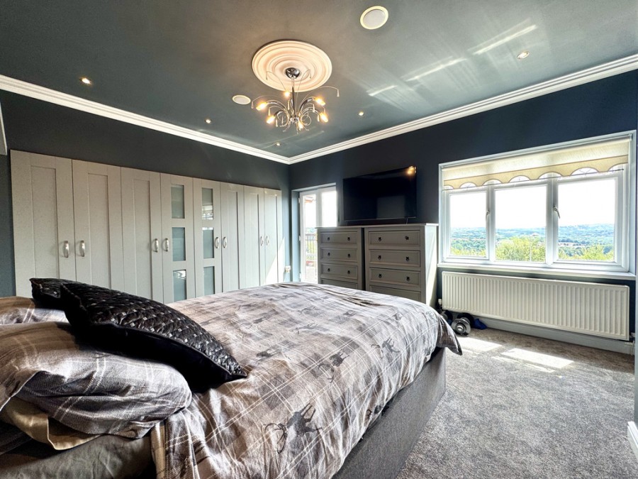 Images for Springfield Rise, Treharris, CF46 5RD