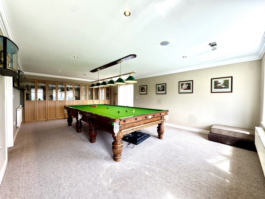 Images for Springfield Rise, Treharris, CF46 5RD