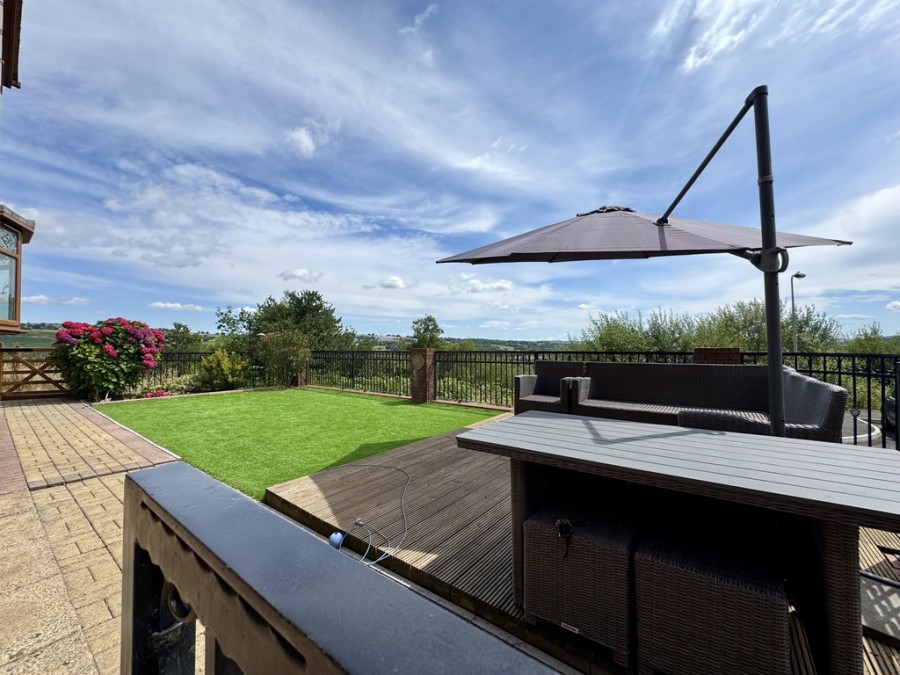 Images for Springfield Rise, Treharris, CF46 5RD