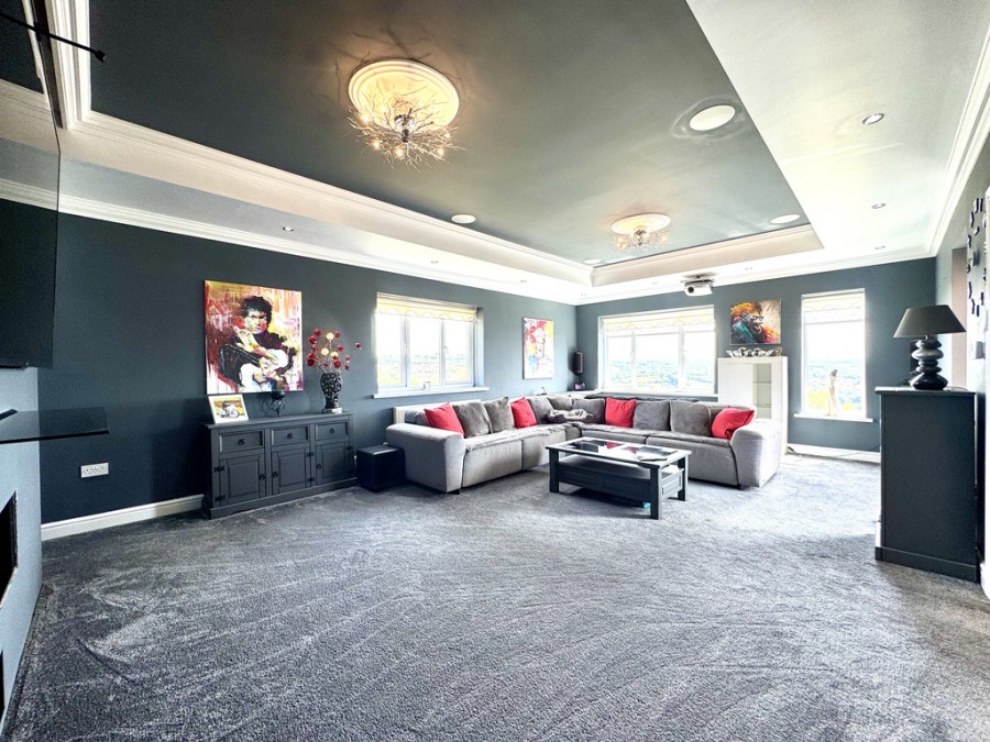 Images for Springfield Rise, Treharris, CF46 5RD