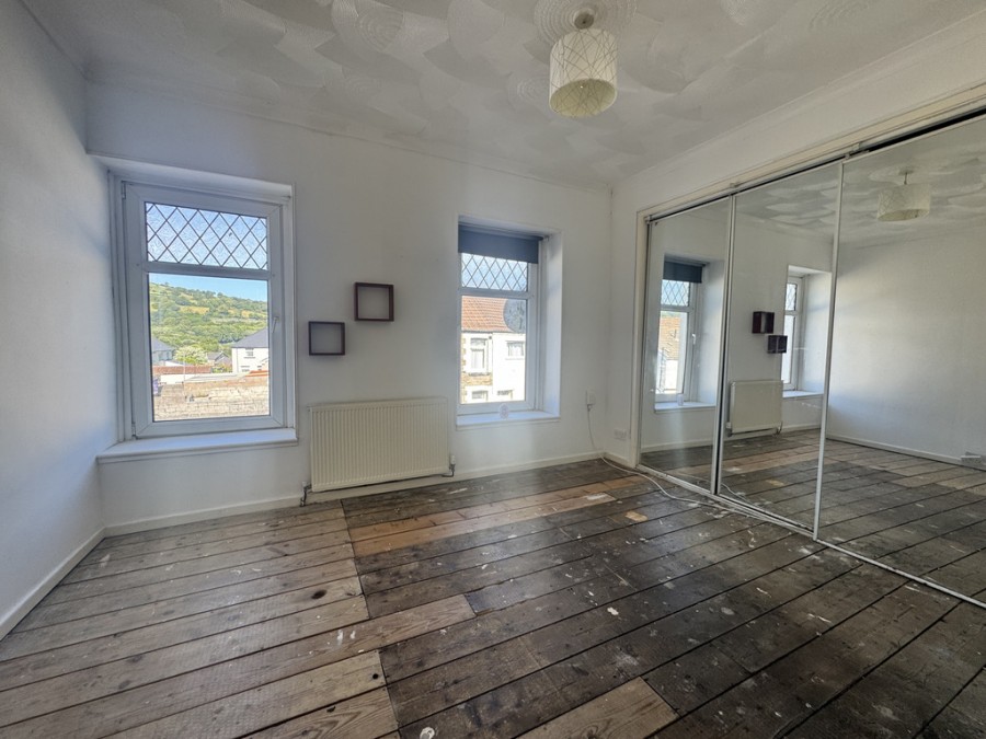 Images for Oliver Terrace, Pontypridd
