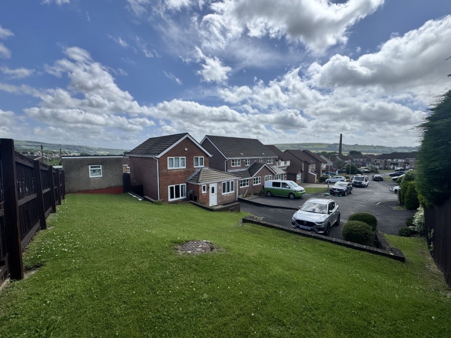 Images for Ty'R Person, Church Village, Pontypridd