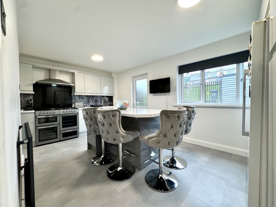 Images for Wern Isaf, Dowlais, Merthyr Tydfil, CF48 3NY