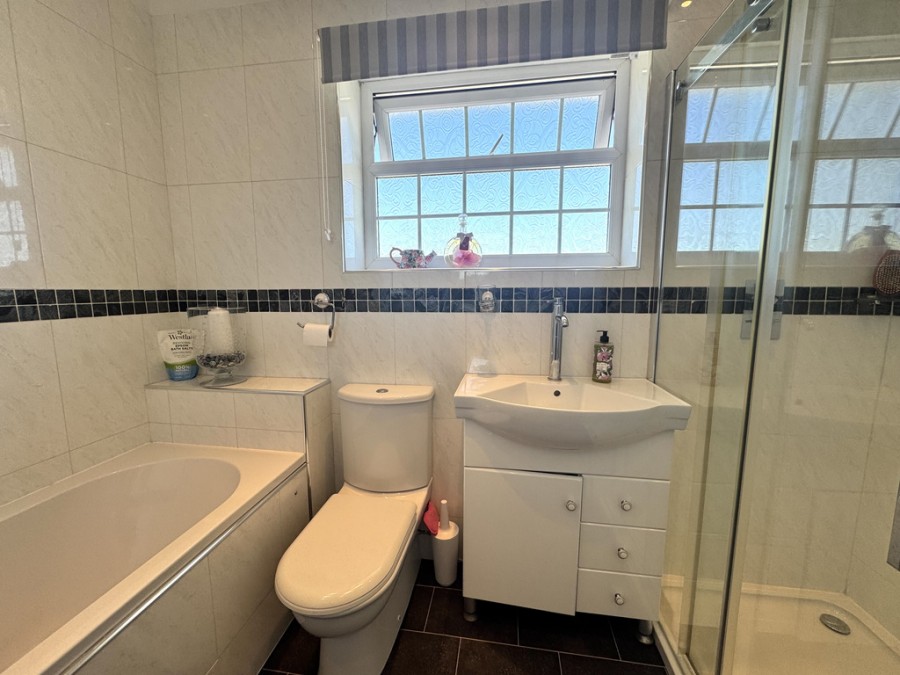 Images for Llanharry Road, Brynsadler, Pontyclun, Mid Glamorgan