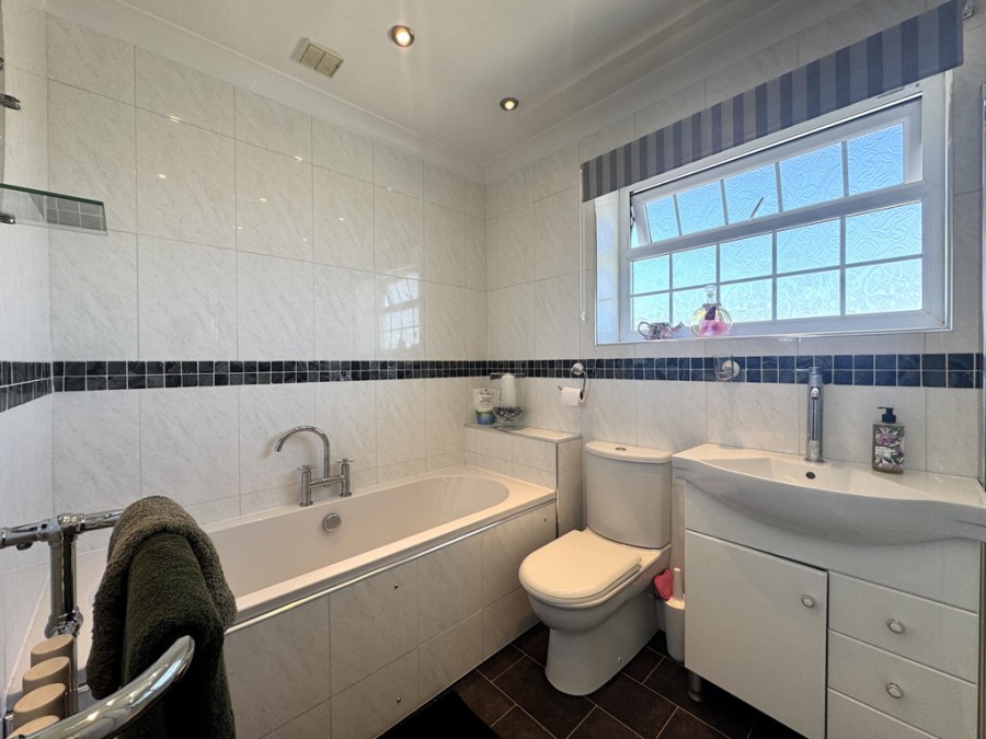 Images for Llanharry Road, Brynsadler, Pontyclun, Mid Glamorgan