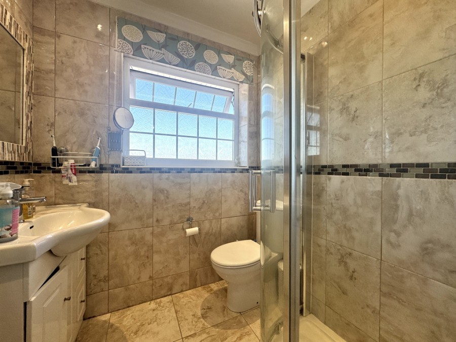 Images for Llanharry Road, Brynsadler, Pontyclun, Mid Glamorgan